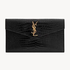 UPTOWN POUCH IN CROCODILE-EMBOSSED SHINY LEATHER